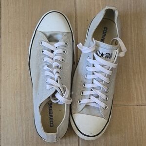 Converse Men's Off-White Canvas Sneakers